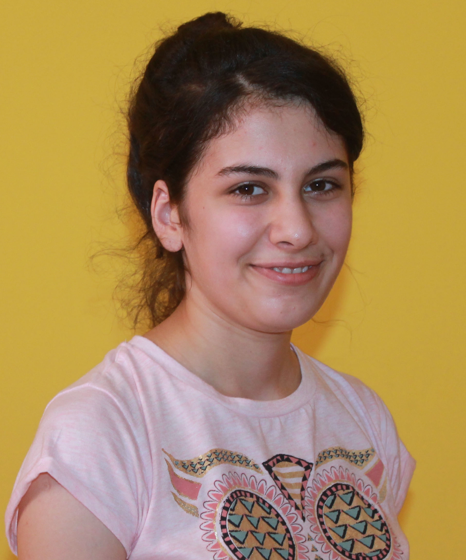 RƏNA NƏZƏROVA,BAKI DÖVLƏT UNİVERSİTETİ, BİOLOGİYA MÜƏLLİMLİYİ..